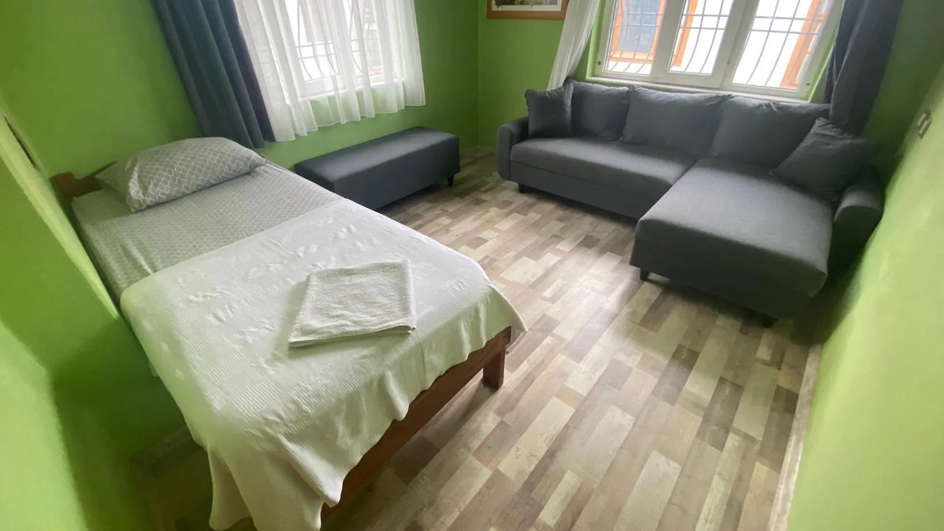 Camel Apartment Antalya 3*,  Türkiye