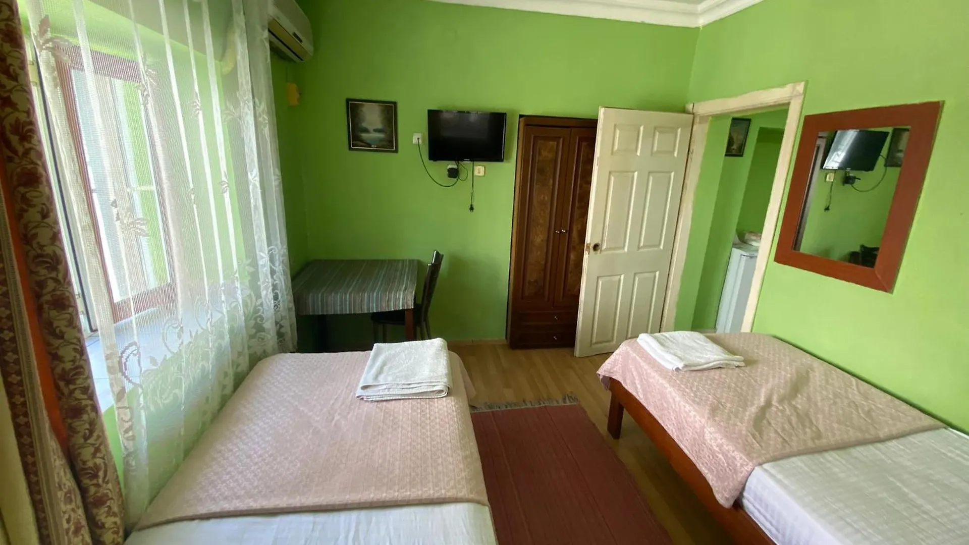 אנטליה Camel Apartment מלון דירות